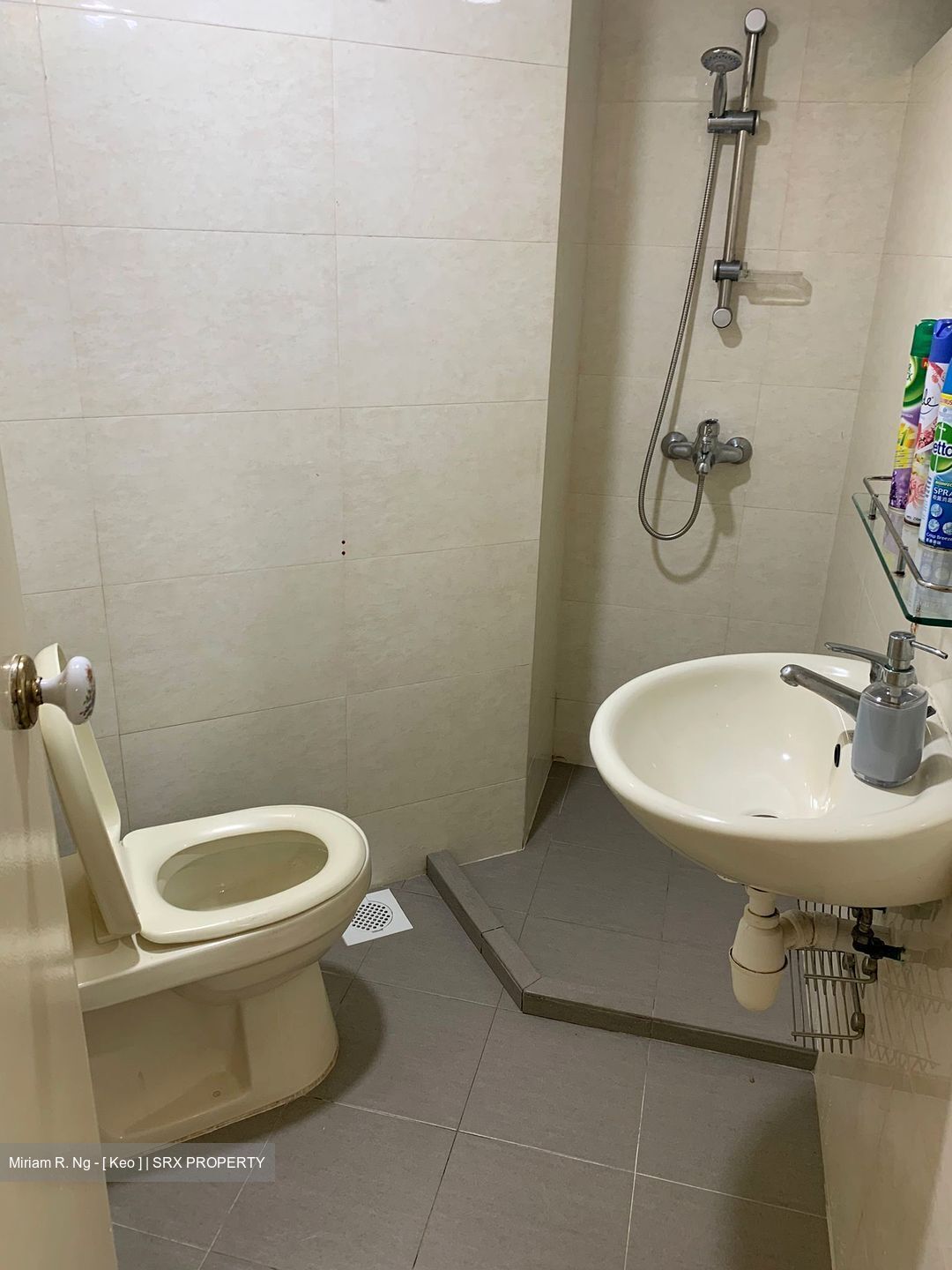 West Bay Condominium (D5), Condominium #617715071